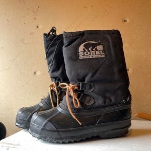 Sorel boots size 4 black winter boots snow waterproof